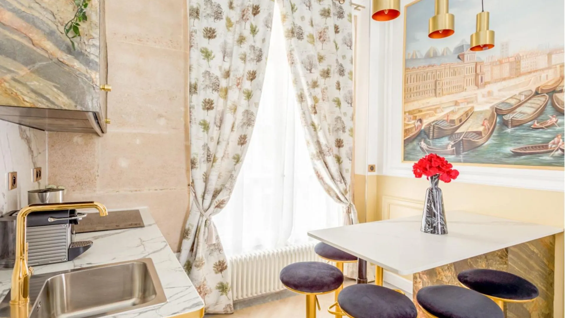 Merveil -Luxury Suite -Champs Elysees-Haussmann II Paryż 0*,  Francja
