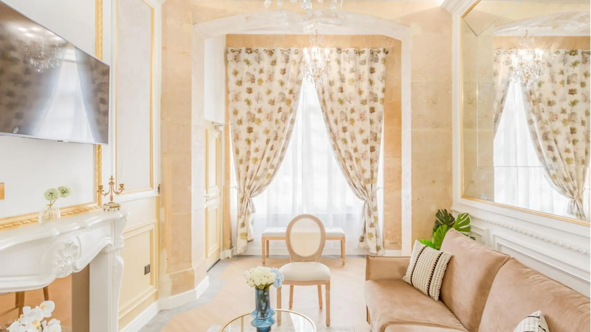 Apartment Merveil -Luxury Suite -Champs Elysees-Haussmann II Paris